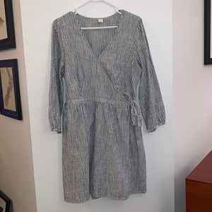 Old Navy wrap dress